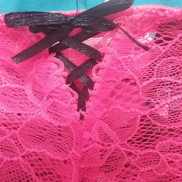 Panties - Picture 4 of 8